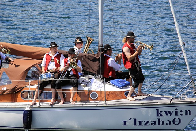 缺席会给球 缺席会给球